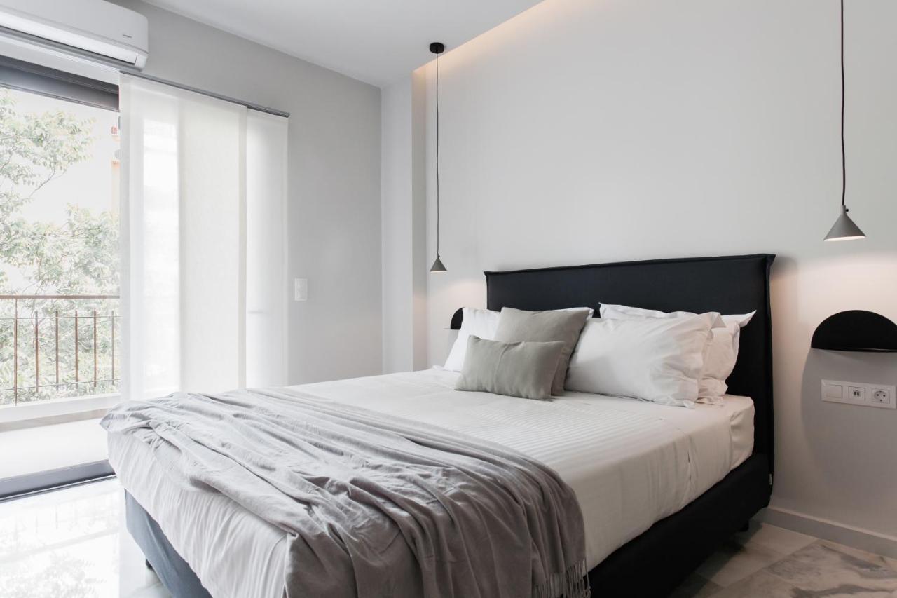 Marvelous 2Br Apartments With Balcony By Upstreet Athene Buitenkant foto