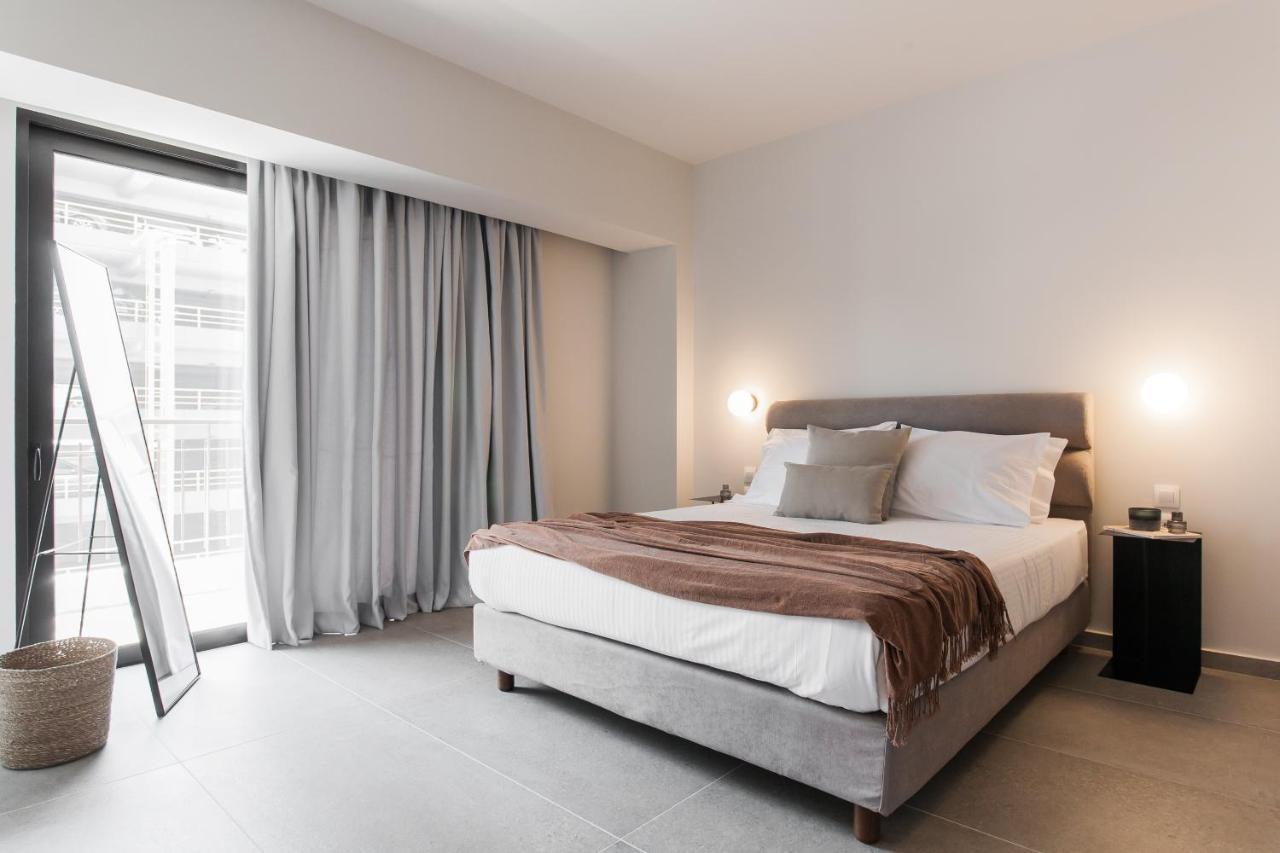 Marvelous 2Br Apartments With Balcony By Upstreet Athene Buitenkant foto